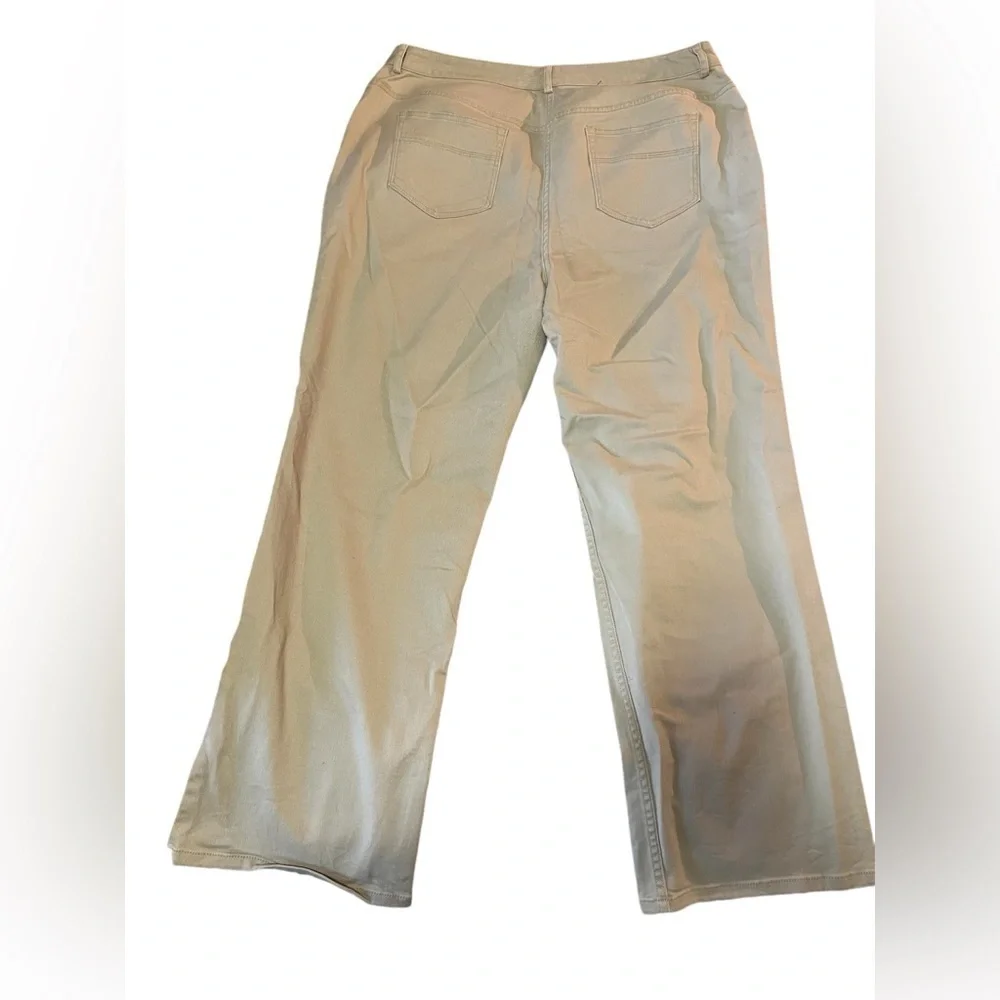 EUC Charter Club Women’s Beige Denim Pants 16W - Picture 2 of 2